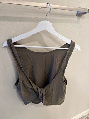 Lululemon Twist Back Tank Top - Olive
